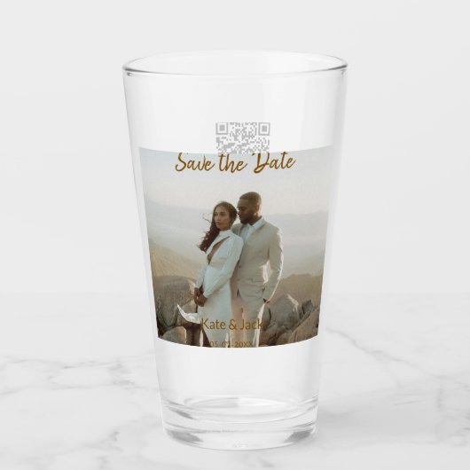 BEIGE CLASSIC ELEGANT COUPLE ADD QR SAVE THE DATE GLAS (Vorderseite)