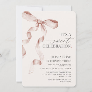 Beige Coquette Bow Girl Geburtstagsparty Einladung