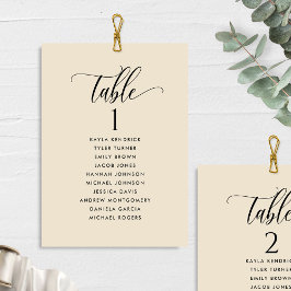 Beige Cream-Sitzplan-Karten mit Gästennamen