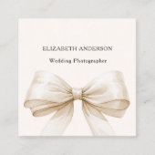 Beige Creme Bogen QR-Code für soziale Medien Quadratische Visitenkarte (Vorderseite)