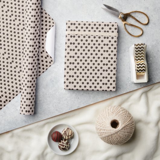 Beige creme Punkte Geschenk Geschenkpapier (Kunsthandwerk)