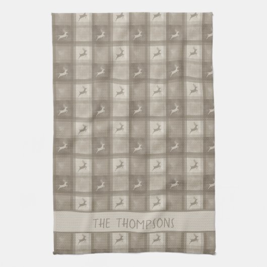 Beige Deer Plaid With Custom Family Name Christmas Geschirrtuch (Vertikal)