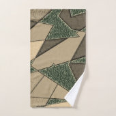 Beige dreieckige Ausschnitt auf dunkelgrünem Hinte Badhandtuch Set (Handtuch)