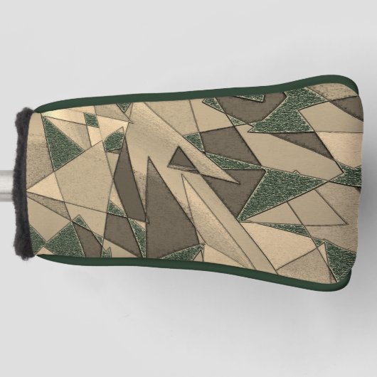Beige dreieckige Ausschnitt auf dunkelgrünem Hinte Golf Headcover (Vorderseite)