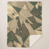 Beige dreieckige Ausschnitt auf dunkelgrünem Hinte Sherpadecke (Vorderseite)