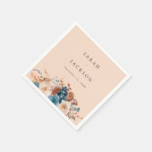 Beige & Dusty Blue Floral Name Napkins V2 - Beige Serviette (Ecke)