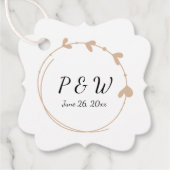 Beige Einfache Herzkranz-Monogramm-Hochzeit Geschenkanhänger (Vorderseite)