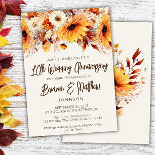 Beige Fall Floral 10. Hochzeitstag Einladung