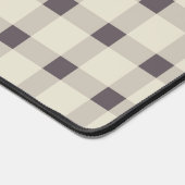 Beige Gray Gingham Pattern Schreibtischunterlage (Ecke)