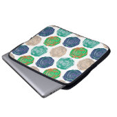 Beige, grüne und violette, nahtlose Muster. Laptopschutzhülle (Vorne Knopf)