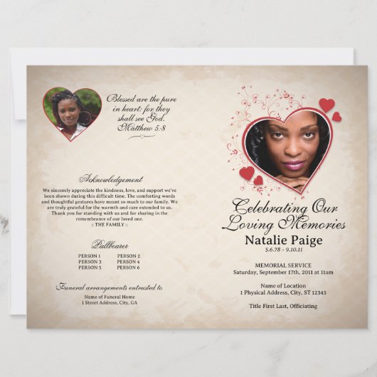 Beige-Grunge-Begräbnisprogramm zum Thema Herz (Vorderseite)