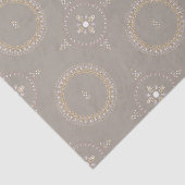 Beige Latte Elegant Ornamental Floral Seidenpapier (Ausschnitt)