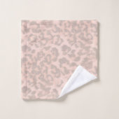 Beige Leopardendrucke. Badetuch-Set Badhandtuch Set (Waschlappen)