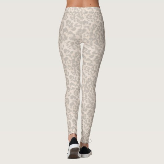 Beige Leopardendrucke. Leggings (Rückseite)
