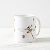 Beige Libelle Eleganz minimalistisches Naturdesign Kaffeetasse (VorderseiteRechts)