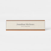 Beige Linen Creme Texture Einfache Elegante Monogr Schreibtischnamensplakette (Vorderseite )