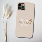 Beige Minimal Modern Initial Monogram Name Case-Mate iPhone Hülle