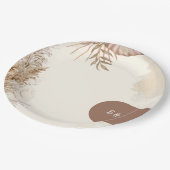 Beige Minimalistisch Boho Wedding Theme Pappteller (Schrägansicht)