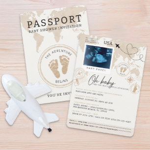 Beige Minimalistisch Passport Baby Dusche Einladun Einladung