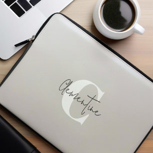 Beige Modernes Minimalistisches Mit Monogramm Laptopschutzhülle