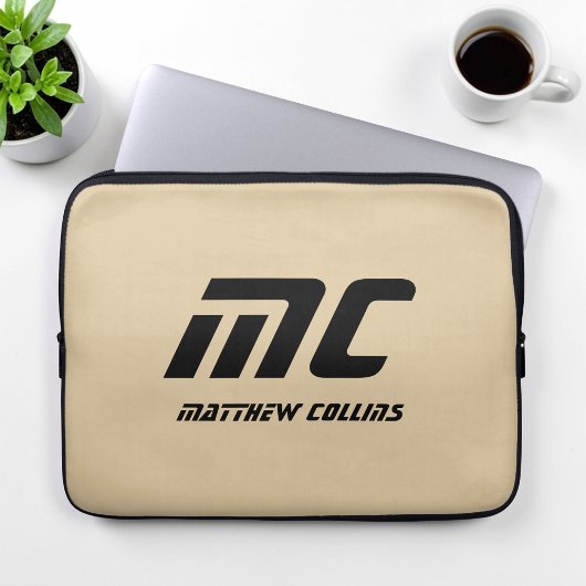 Beige Monogramm Minimalistischer Name Schwarzer Te Laptopschutzhülle