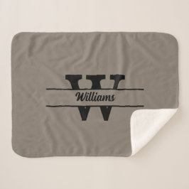 Beige Monogramm Personalisierter Familienname Sherpadecke