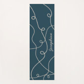 Beige On Blue Geometric Loops Pattern And Name Yogamatte (Vorderseite)