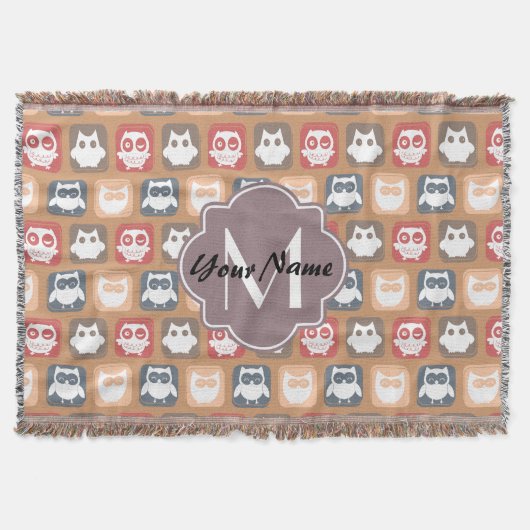 Beige Owls Personalisiert Monogramm und Name Decke (Vorderseite)