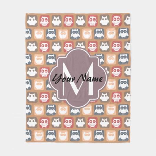 Beige Owls Personalisiert Monogramm und Name Fleecedecke (Vorderseite)
