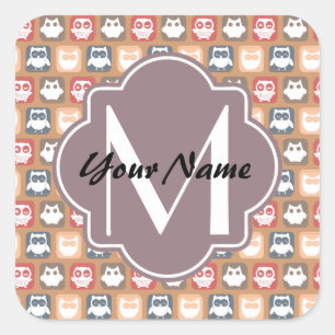 Beige Owls Personalisiert Monogramm und Name Quadratischer Aufkleber