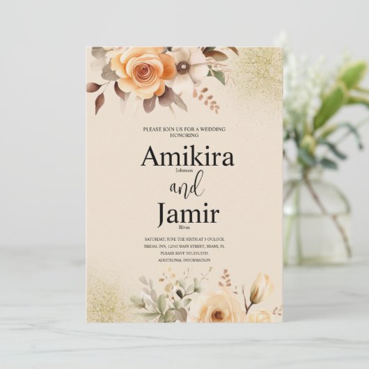 Beige Peach Dreamy Flora Hochzeit Einladung (Stehend Vorderseite)