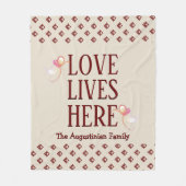 Beige | PERSONALISIERT | LIEBE LEBT HIER | Beibeha Fleecedecke (Vorderseite)