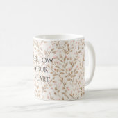 Beige Rosafarbenes Blumenmuster Kaffeetasse (VorderseiteRechts)
