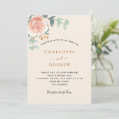 Beige Rose Goldblütengold QR-Code UAWG Hochzeit Einladung (Stehend Vorderseite)