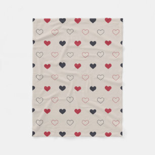 Beige & rotes Herz Nahtloses Muster Cute Minimal Fleecedecke