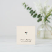 Beige Ruby-throated Hummingbird Square Business Ca Quadratische Visitenkarte (Stehend Vorderseite)