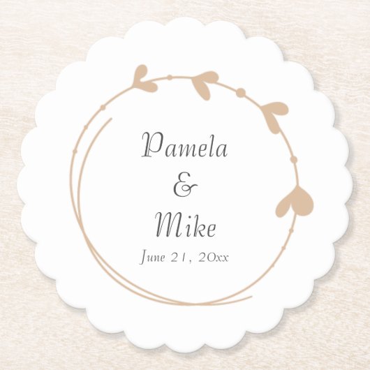 Beige Simple Heart Wreath Wedding Untersetzer (Vorderseite)