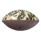 Beige Streifen über braunes Bild mit Drizzle Football (Gedreht 270)