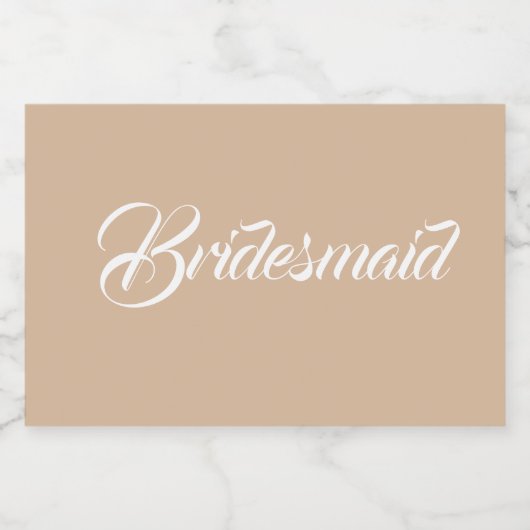 Beige Stylisierte Script Wedding Bridesmaid Schaumweinetikett (Einzelnes Label)