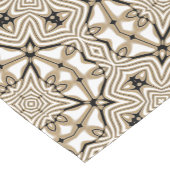 Beige Taupe Brown Schwarz-weißer Bohemischer Stamm Kurzer Tischläufer (Ecke)