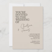 Beige Taupe | Chic Script Minimalistisch Wedding Einladung (Vorderseite)
