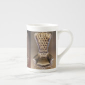 Beige Throne Porzellantasse (Rechts)