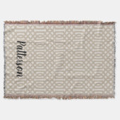 Beige Trellis Monogram | Modernes Bauernhaus Decke (Vorderseite)