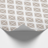 Beige Trendy Triangle Pattern Geschenkpapier (Ecke)