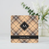 Beige und Brown Tartan Einladung (Stehend Vorderseite)