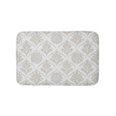 Beige & White Sparkling Quatrefoil Pattern Badematte (Vorderseite)