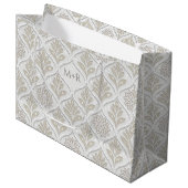 Beige & White Sparkling Quatrefoil Pattern Große Geschenktüte (Vorderseite Schrägansicht)