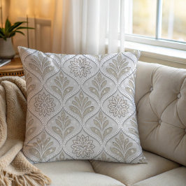 Beige & White Sparkling Quatrefoil Pattern Kissen