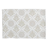 Beige & White Sparkling Quatrefoil Pattern Kissenbezug (Vorderseite-Links)