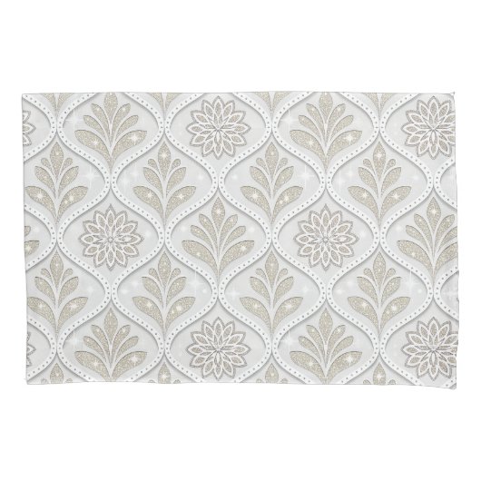 Beige & White Sparkling Quatrefoil Pattern Kissenbezug (Vorderseite-Links)